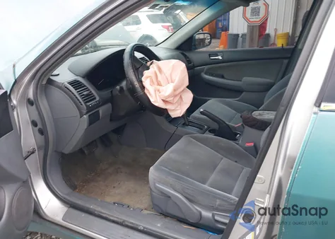 2006 Honda Accord 2.4 Lx z USA, uszkodzony, nr VIN 3HGCM56446G709352